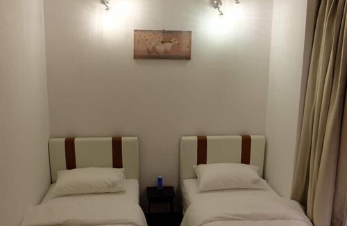 Batu Ferringhi Condo | Eden Seaview Condominium II