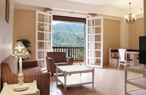 Bukit Tinggi Hotel | Colmar Tropicale