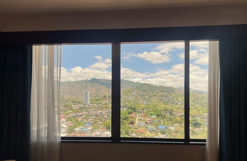 Lahug Hotel | Marco Polo Plaza Cebu