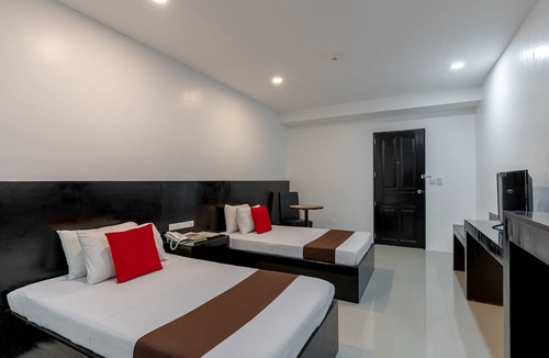 Bacolod Hotel | Check Inn Bacolod