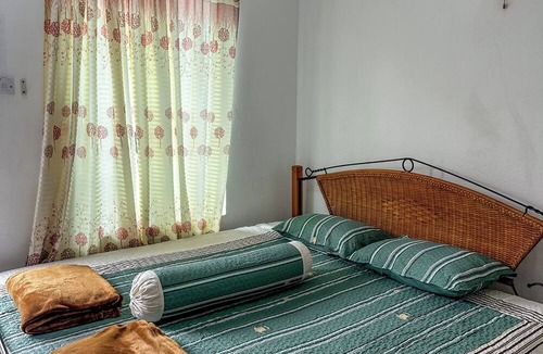 Air Hangat Hotel | Lyaa Resthouse