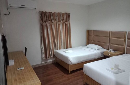 Tabaco City Hotel | Meaco Royal Hotel - Tabaco