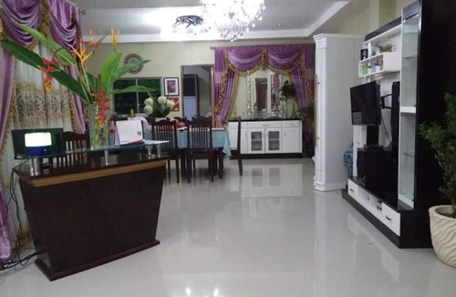 Looc House | In-Yu's Place