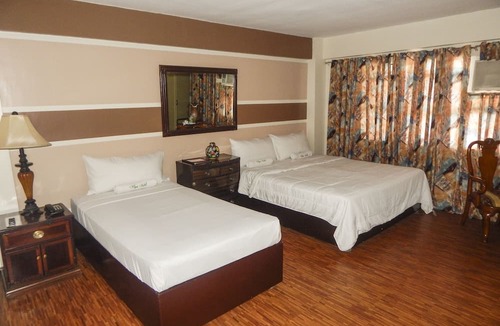 Kumintang Ibaba Hotel | The Alpa Hotel and Restaurant