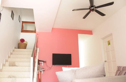 Taman Desa Tebrau House | DesaTebrau NewStar Homestay - Wedding Bridal House