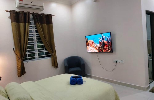 Sungai Buloh House | Villa Solihin