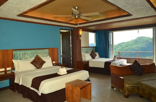 Balamban Hotel | West 35 Eco Mountain Resort