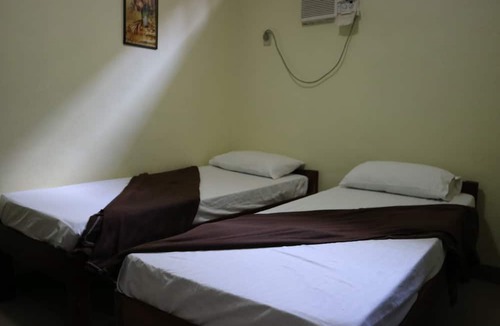 Puerto Princesa City Centre House | Mabini Pensione