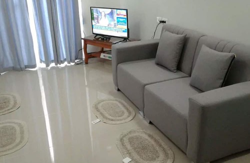 Project 8 House | Alliyah's Townhouse