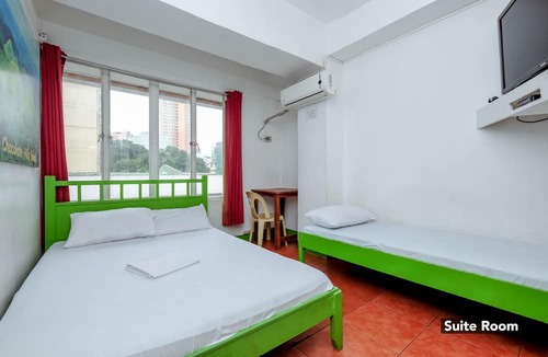 Ermita Night District Hostel | Stay Malate Hostel