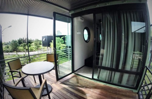 Jeram Hotel | The Kabin