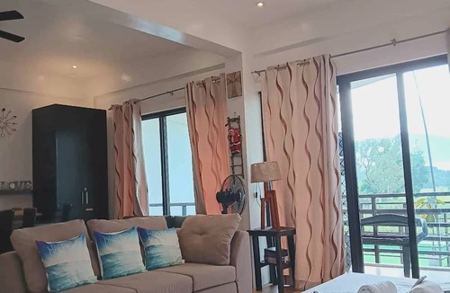 Baler House | Casa Herminia Baler