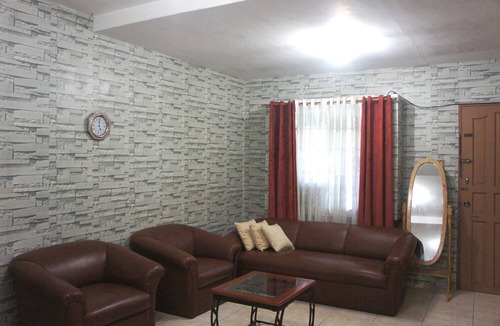 Tagbilaran Hostel | Capitol Backpackers Apartment - Hostel