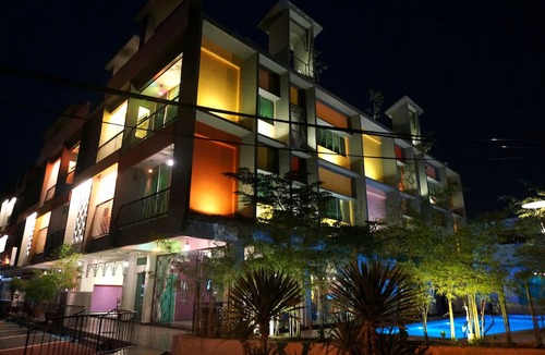 Taman Mewah Hotel | Langit-Langi Hotel Port Dickson