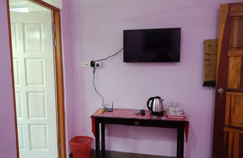 Kampung Lintang House | Jazepuri