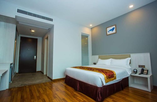 Tebrau Hotel | Austin Park Hotel