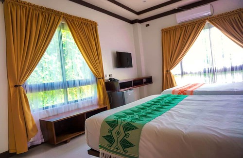 Paoay Hotel | Veranda Suites and Restaurant