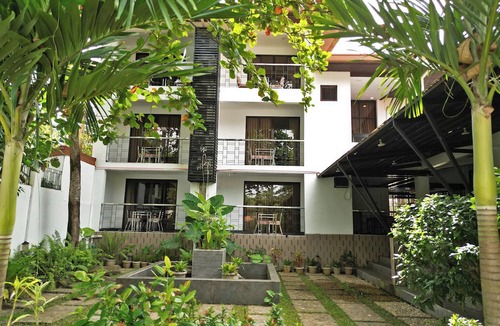 Coron Hotel | Fernvale Leisure Club and Resort