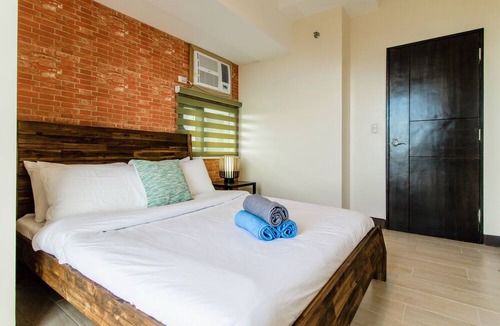 Pinagsama Apartment | Viceroy 3 Mckinley Hill BGC