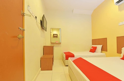 Taman Merdeka Hotel | Hotel O Walk Inn