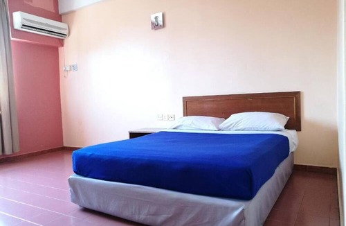 Kampung Lubok Peringgi Hotel | Hotel ASRC