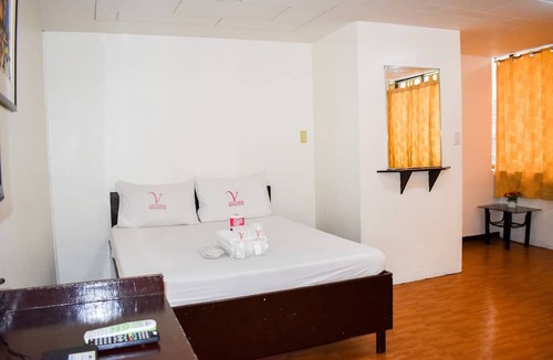 Ermita Night District Hotel | Victoria Mansions