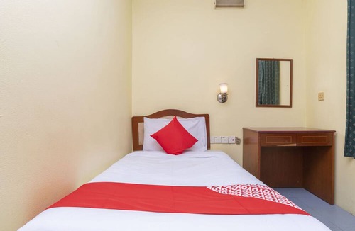Taman Johor Jaya Hotel | Fully Hotel Johor Jaya