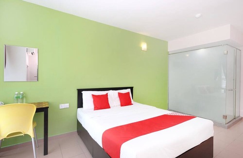 Bahau Hotel | OYO 816 Hotel De Kiara