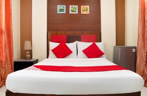 Toril Hotel | OYO 153 Espacio de Clarita Hometel
