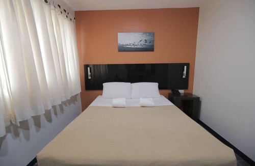 Ormoc Hotel | iaLodge