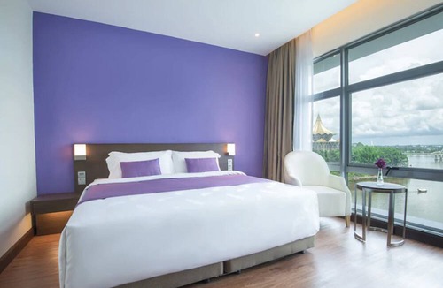 Kampung Surabaya Hotel | Astana Wing - Riverside Majestic Hotel