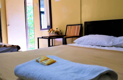 Batu Ferringhi Hotel | OYO 90159 Zahaar Hotel