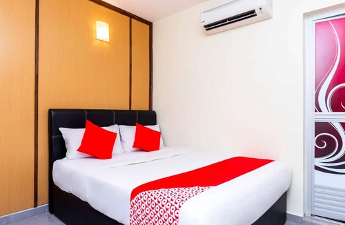 Sabak Aur Hotel | Muar City Hotel