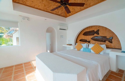 Busuanga Hotel | Marina del Sol Resort & Yacht Club