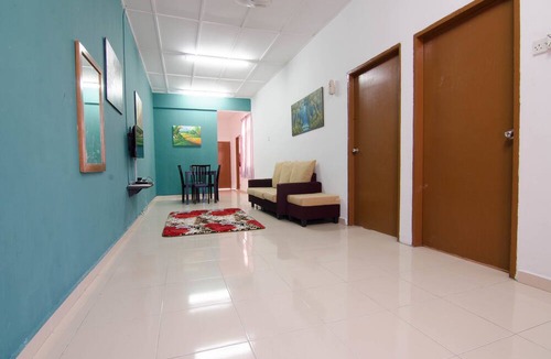 Alor Gajah Bed & Breakfast | Anggerik Residence