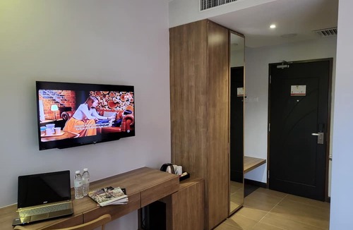 Central Seberang Perai Hotel | Grand Orient Hotel Perai