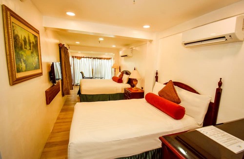Puerto Galera Hotel | Dreamwave Hotel Puerto Galera