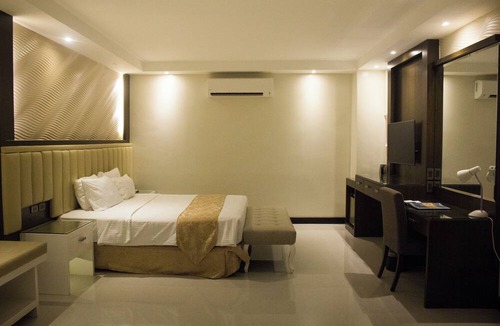 Balanga Hotel | Crown Royale Hotel