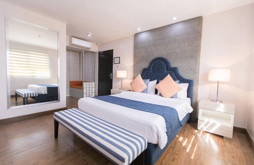Tarlac Hotel | La Maja Rica Hotel