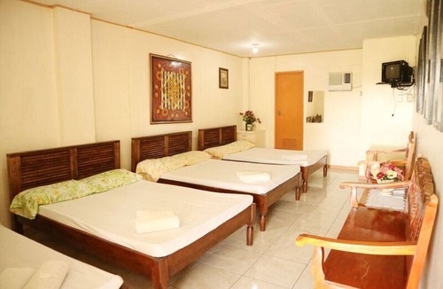 Laoag House | Bridgeview Inn
