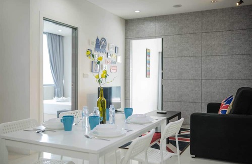 Kuala Lumpur City Centre Hotel | Mercu Summer Suite KLCC at Penguin Homes