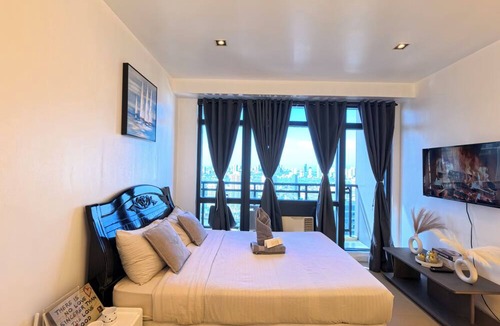 Downtown Condo | 45th The Gramercy Residences