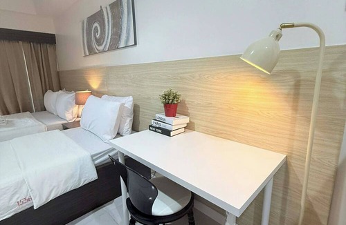 San Jose Condo | Cozy Studio Condo With Stunning Tagaytay Views