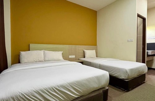 Bintulu Hotel | OYO 91290 Cozitel