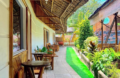 Bogo Resort | Bamboo Grove Royale by Hiverooms