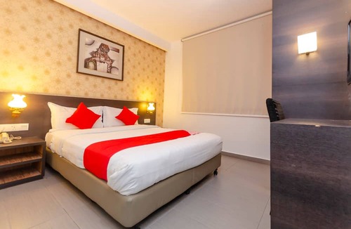 Taman Mahajaya Hotel | Capital O 91277 Nur Villa Hotel