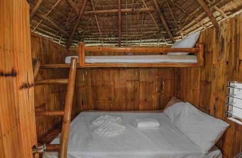 Coron Hostel | El Bosque Resort