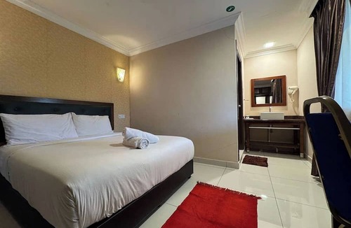 Parit Raja Hotel | Kesuma Villa Exclusive Stay Near UTHM Batu Pahat