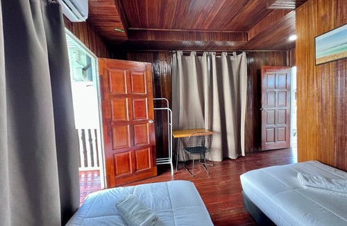 Sabah Cabin | Semporna Water House