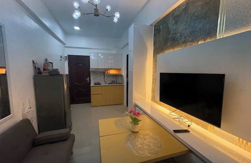 Basak Condo | Near Mactan International Airport Condo With Private Entrance and Shared Pool